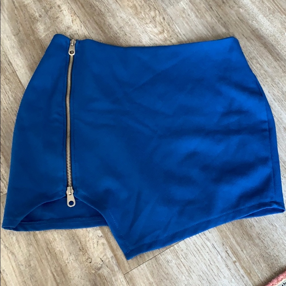 Blue a-symmetrical skirt with zipper
